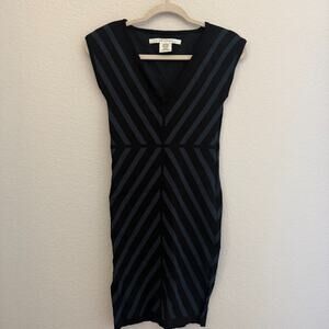 Max Studio Chevron Stripe Knit Sweater Dress Black Blue Women’s M Bodycon Midi